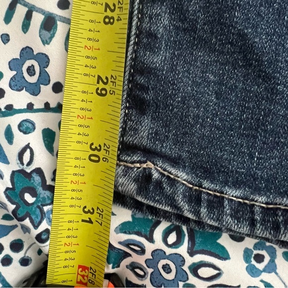 LUCKY BRAND Denim Mid-rise Jean SWEET STRAIGHT 10/30 Regular Mid-rise - Picture 14 of 16